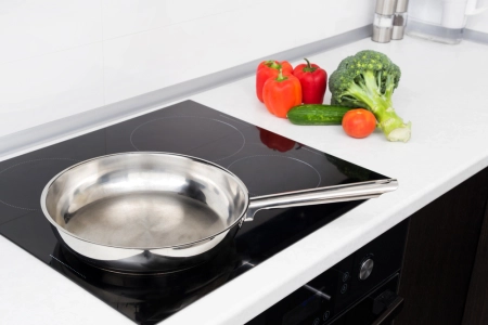 Induction hobs: operation and efficiency